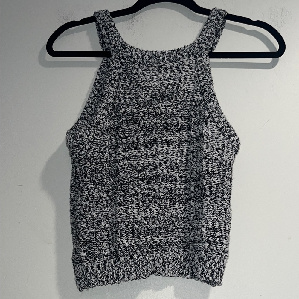 POL Halter Neckline Black 2 Tone Knit Sleeveless Top - Picture 2 of 10
